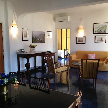 Sun Apartment